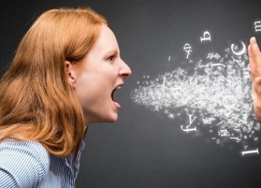 Пообщавшись с определенным человеком как-то становится плохо на душе. Этот знак не стоит упускать из внимания. Такой сигнал оповещает хозяина, что ...