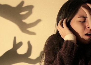 В нашей жизни мы сталкиваемся с разными эмоциями, но некоторые из них могут сильно влиять на нашу психологическую и э...